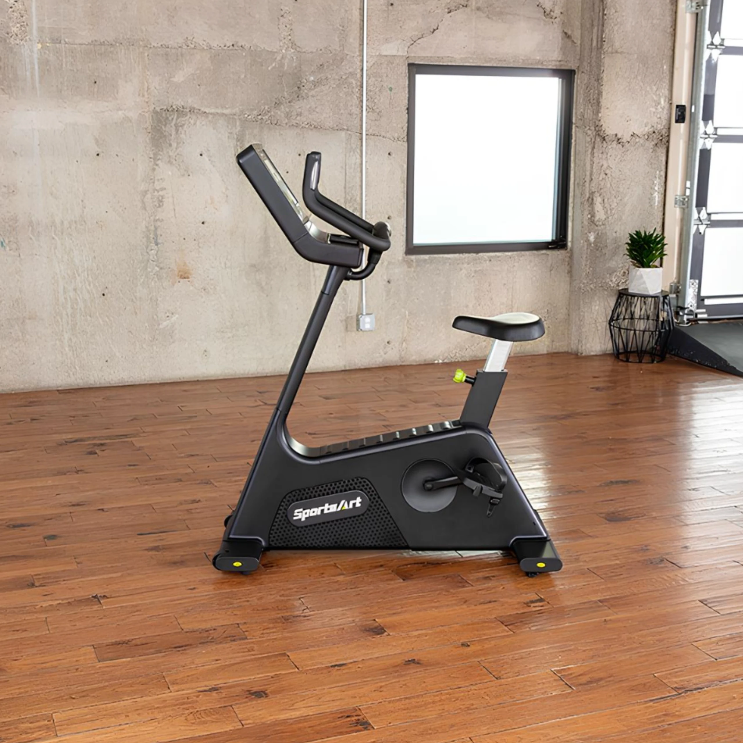 SportsArt C573U Eco-Natural Upright Cycle: Premium Comfort & Reliability - Exercise Bike - Image 3